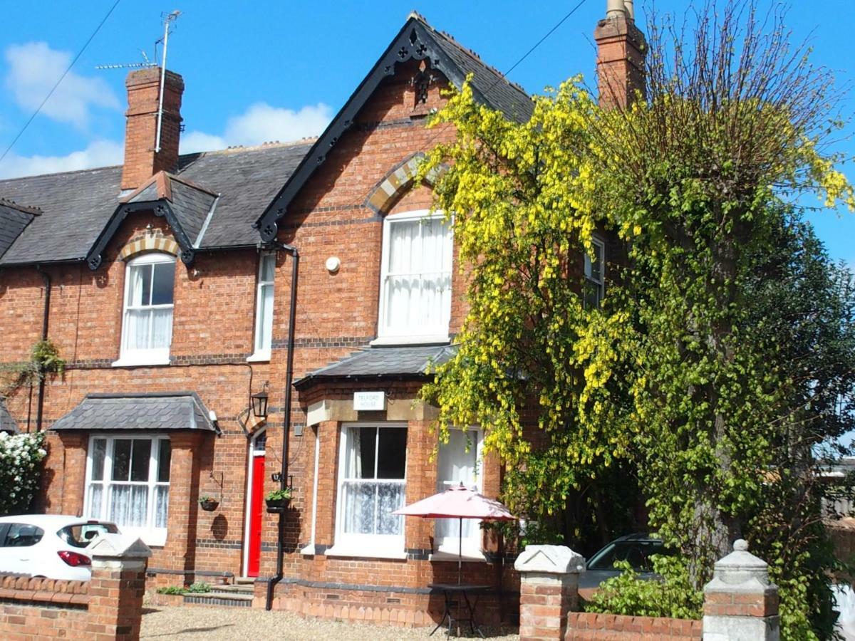 Telford House Bed & Breakfast Milton Keynes Exterior photo